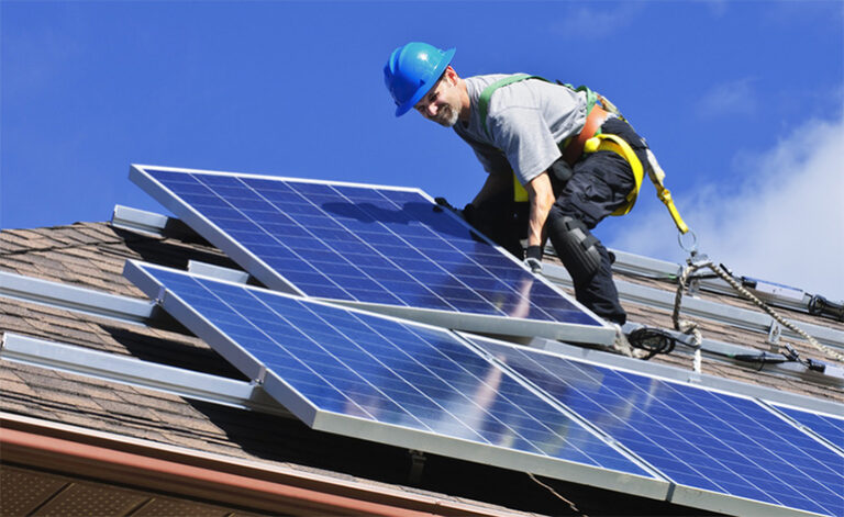 rooftop-solar-panels-fall-protection