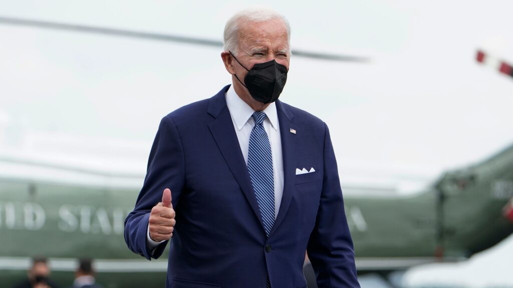 president-joe-biden-arrives-air-force-one-to-sign-inflation-reduction-act-us-climate-bill